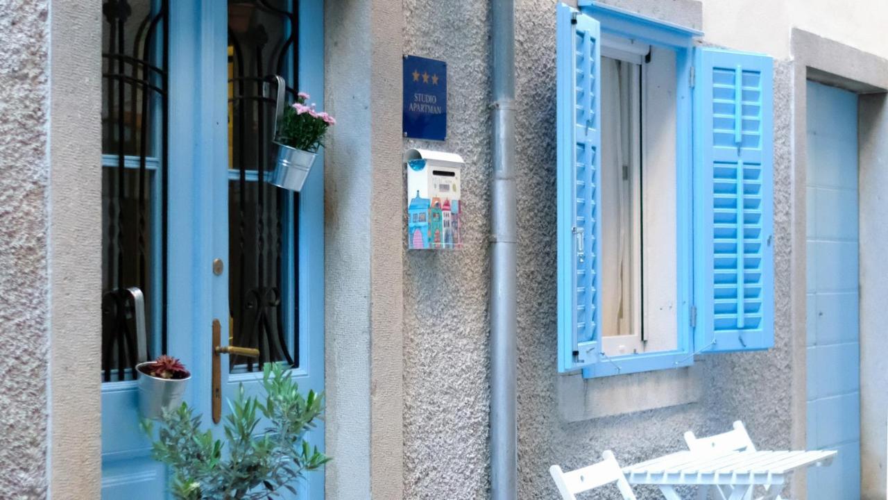Apartments Blue Lavender ツレス エクステリア 写真